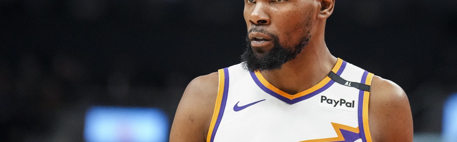 A·史密斯：无论杜兰特被交易到哪支球队，他都应该是大当家