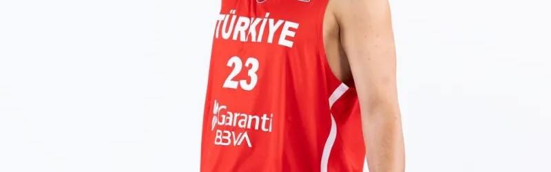 乐鱼体育官方网站-申京和东契奇是欧锦赛目前唯二场均20+5+5的球员