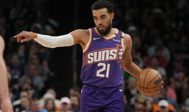 曾与贝恩合作3赛季！记者：魔术是对泰厄斯-琼斯感兴趣球队之一