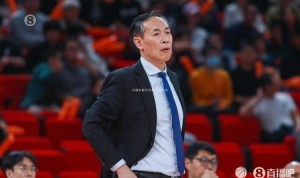 许利民：大家都顶着巨大的压力 很满意本场队员的专注度