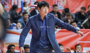 乐鱼体育官方网站-这可是季后赛啊！邱彪本场12人轮换&amp;陶汉林时间最少也有5分22秒