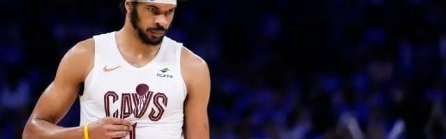 湖人内线引援四处撒网，又增加三大选项，两全明星中锋入围