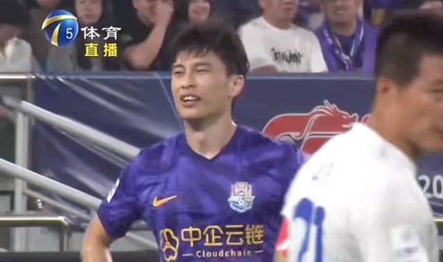 乐鱼体育官网-差点斩获赛季首球，巴顿：缺少点感觉，没把握住挺对不住杨帆