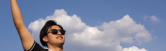 乐鱼体育官网-周冠宇“期中”专访②：未受撞车影响 之后会更“冒险”