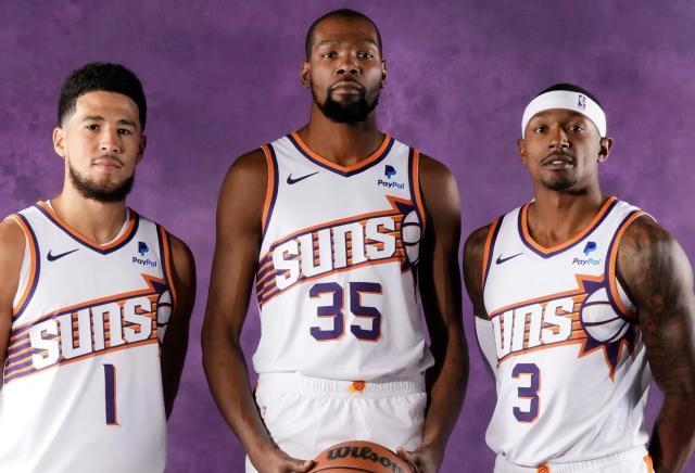 1744006908467017947.jpg GBQRkBra4AIps_b.jpg