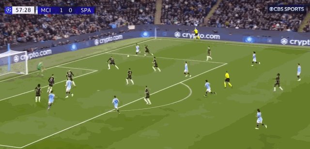 1729721442742073025.gif 2-0哈兰德.gif